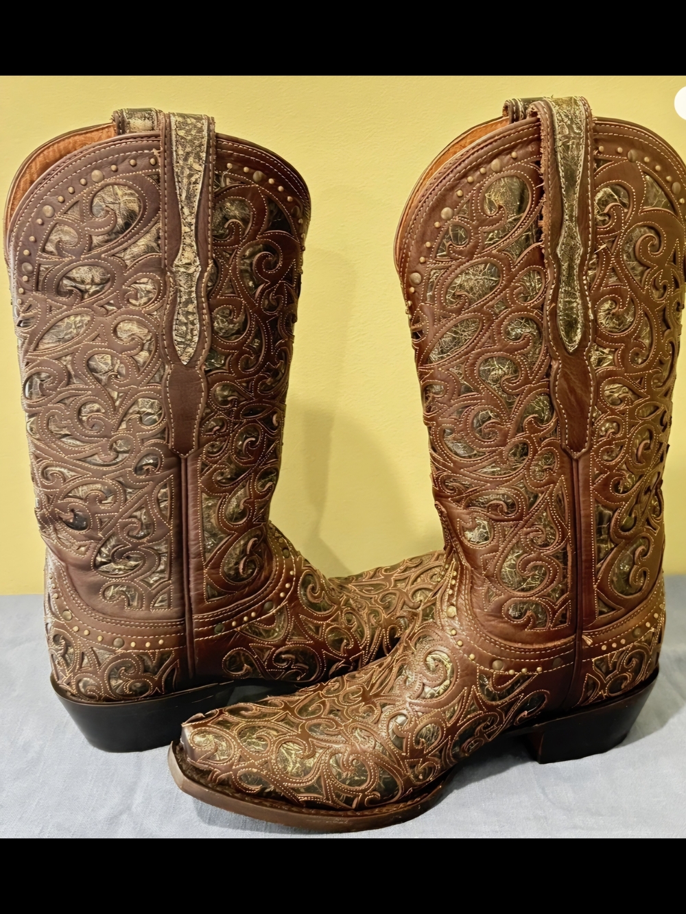 Lucchese Espresso Womens Snip Toe Scroll Cowboy Boots (Beautiful!)